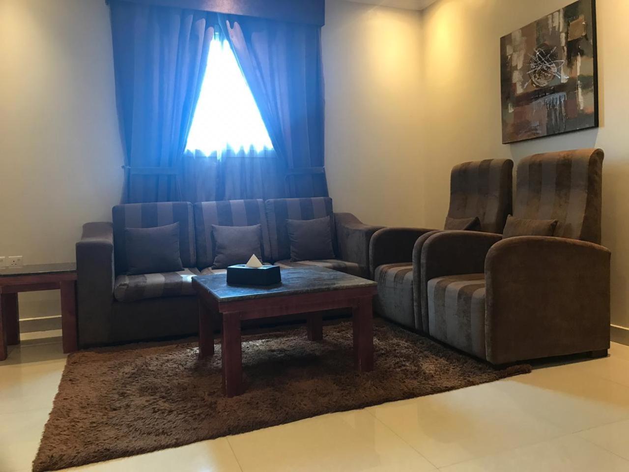 Nawara Furnished Units - Al Aziziyah Apartment ริยาดห์ ภายนอก รูปภาพ